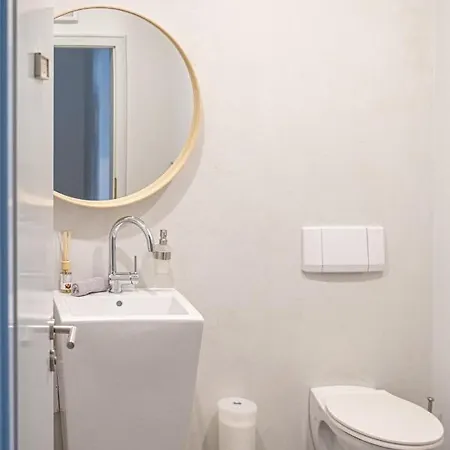 7 Διαμέρισμα *